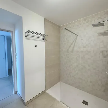 225, Coral A La De La Conque