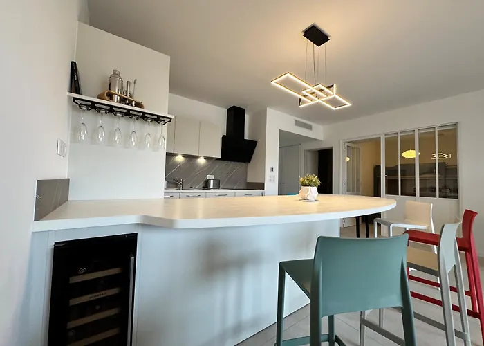 225, Coral A La De La Conque *